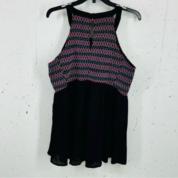Lot of 2 Torrid M/L Stretchy Tank Top & Liberty Wear Rhinestone Shirt Both NEW - Picture 12 of 13